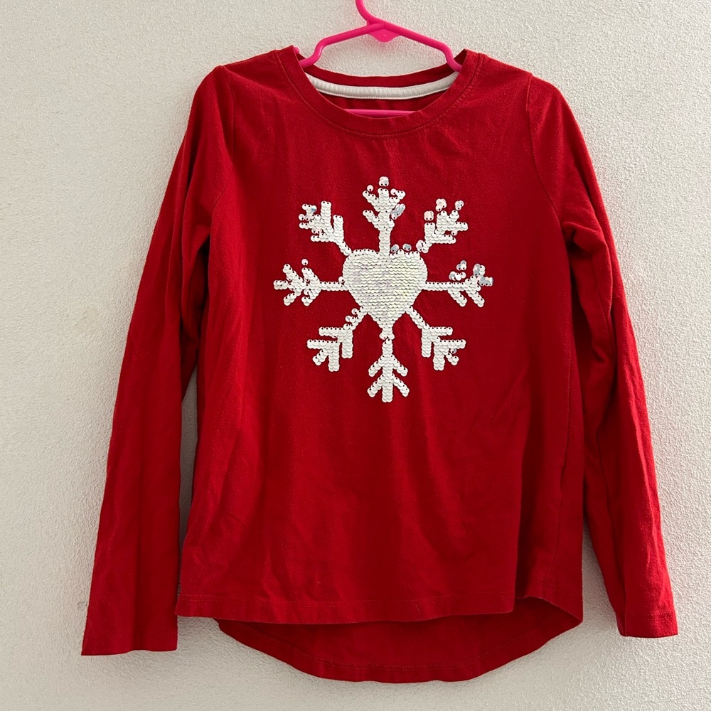 🌺 Red Snowflake Kids Shirt by Cat and Jack size 6! Christmas Holiday shirt